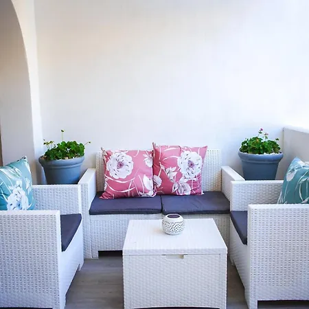 Pura Vida Luxury